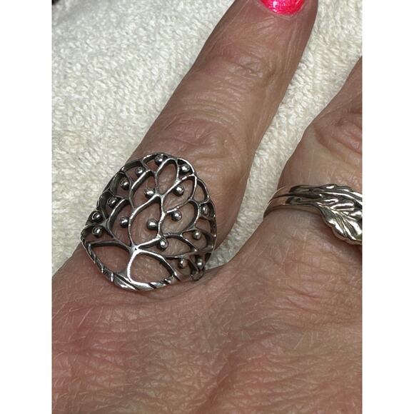 Sterling Silver Tree of Life Ring Size 7.5 ~ Open Work Tree Design Ring 7.5 - Picture 4 of 5